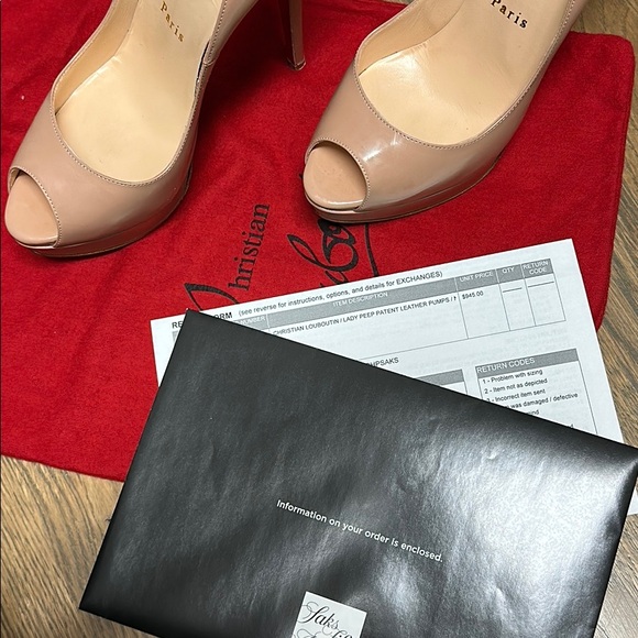 Louboutin lady peep heels - Picture 3 of 3